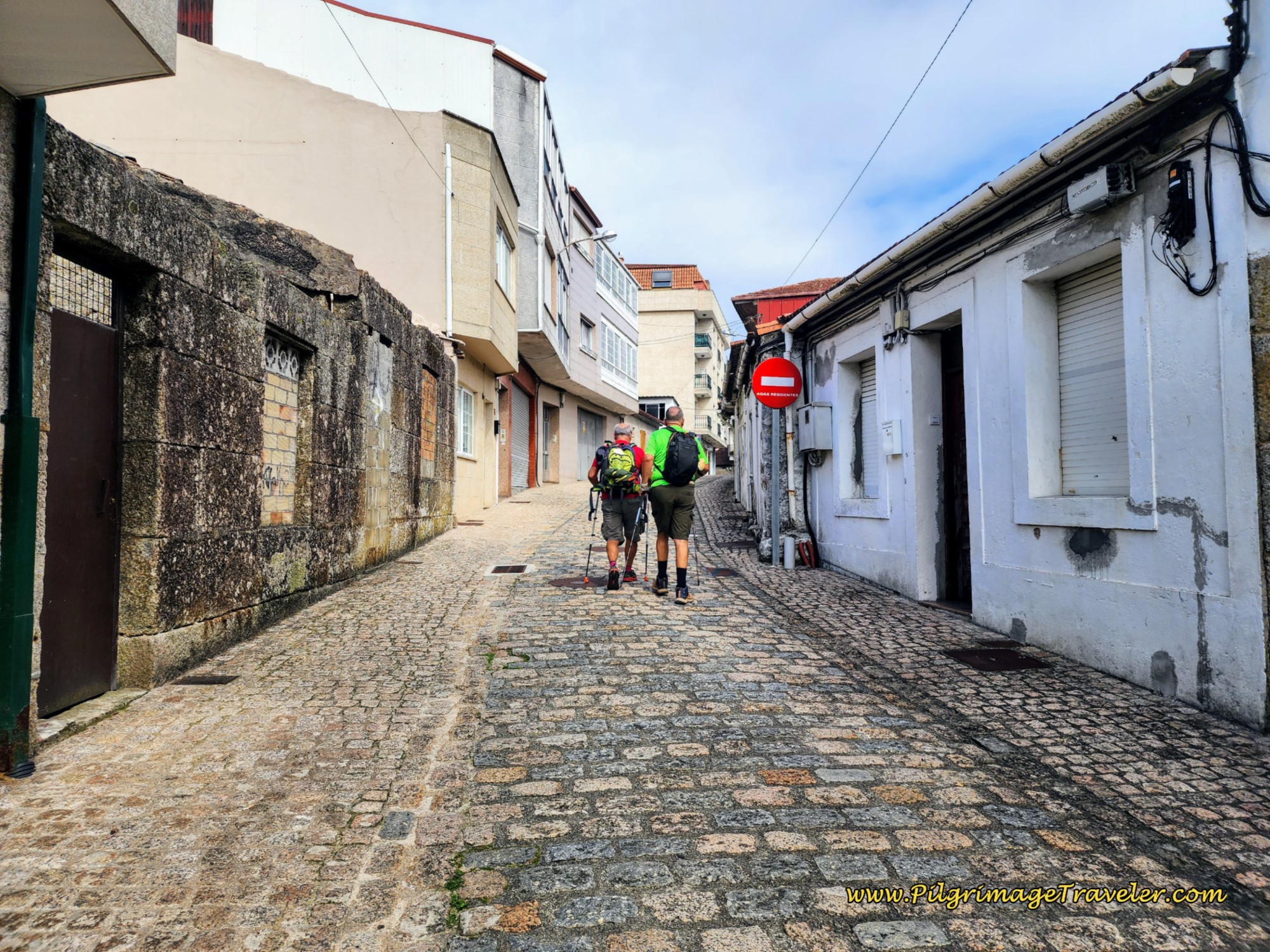 Quaint Rua San Sebastián