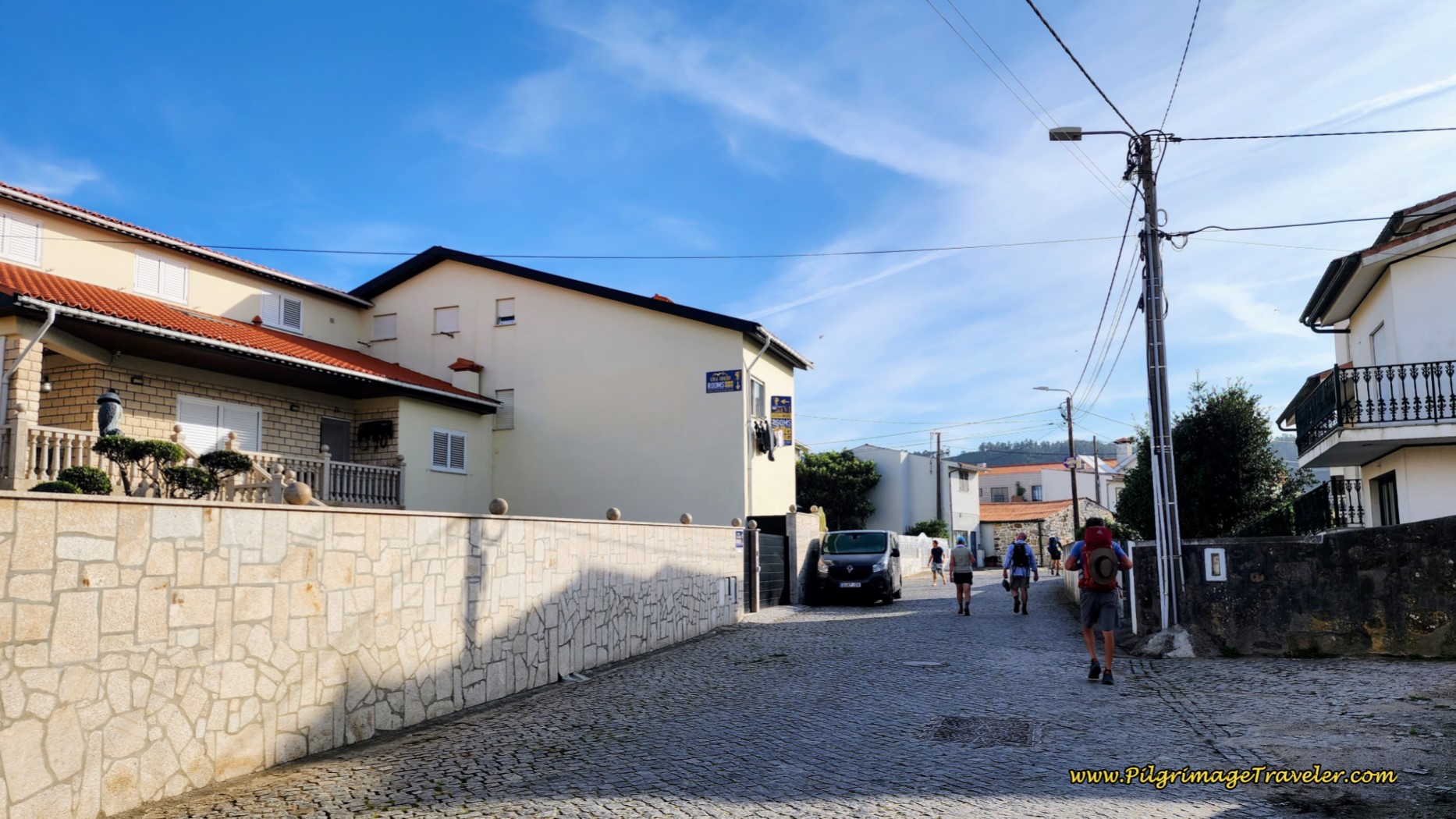 The "Beach Avenue," the Avenida da Praia