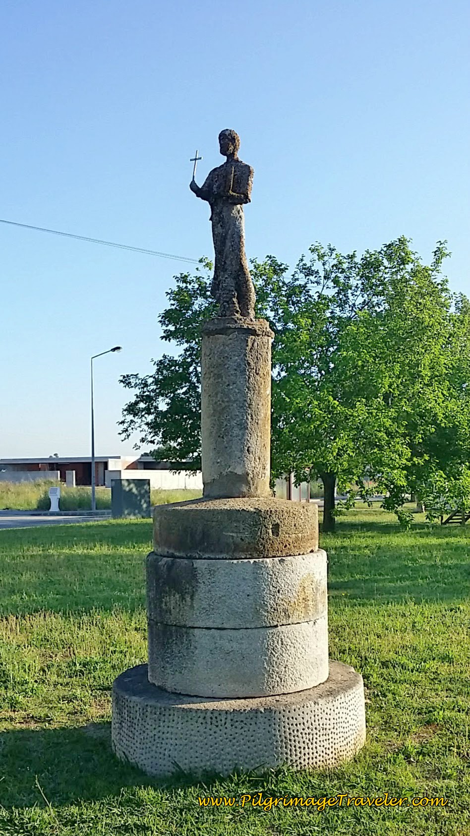 São Caetano Statue Greets You