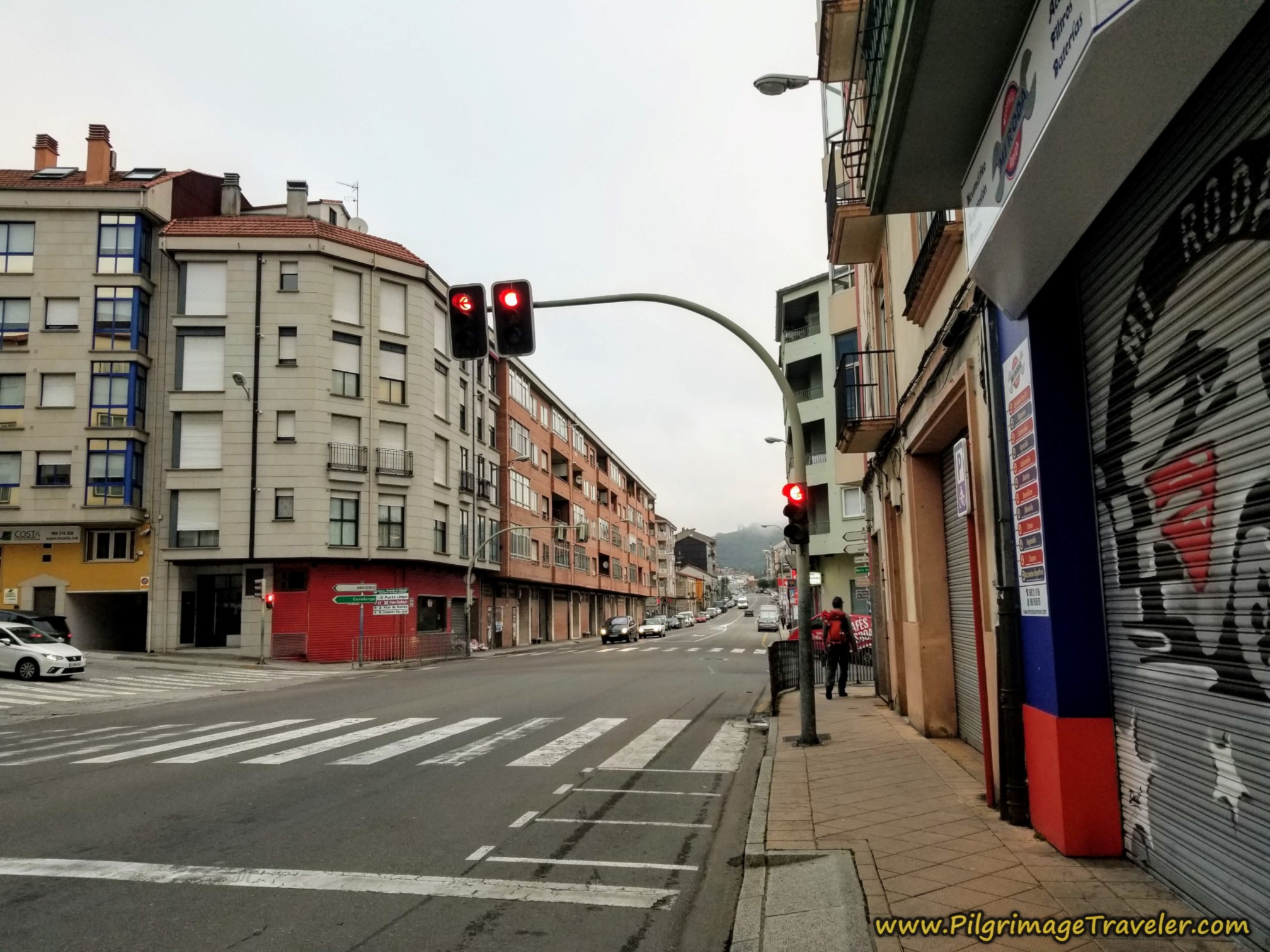Along the Avenida de Santiago