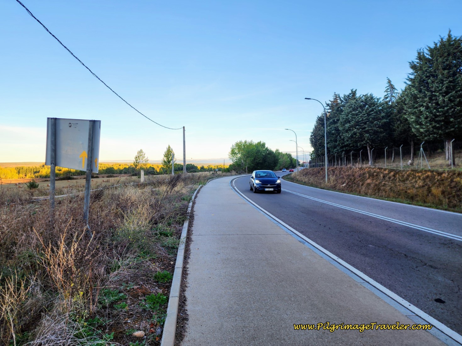Leaving León on the Carretera de Carbajal