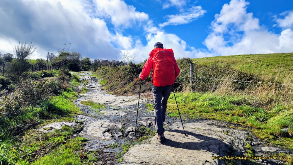 Rich Climbing Out of Berducedo on Lane