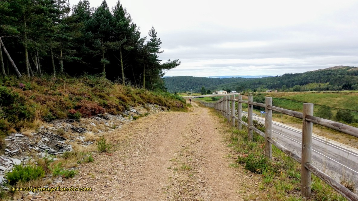 Descending Lane Along the LU-701