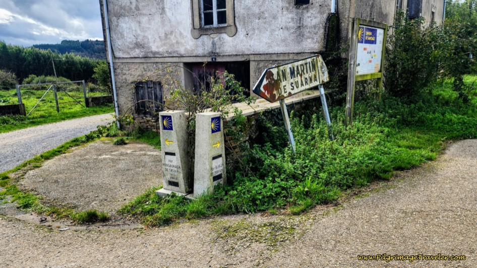 Double Waymark ~ Two Choices of Routes