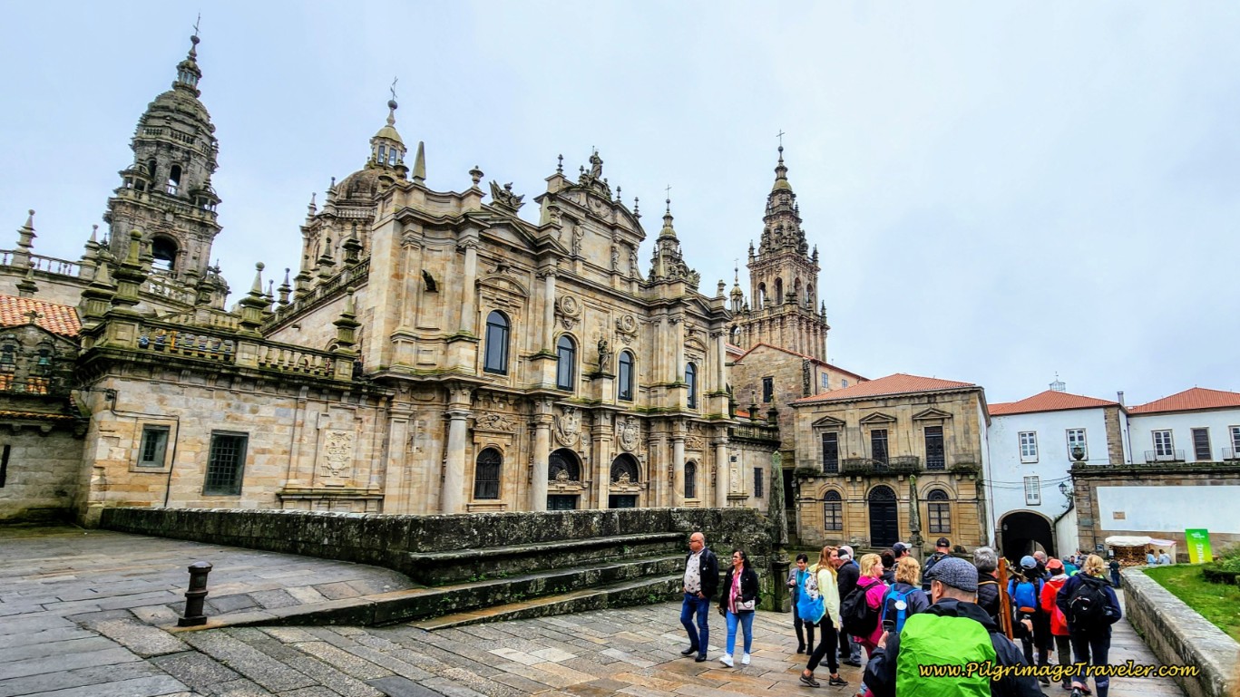 Crossing the Praza de Inmaculada