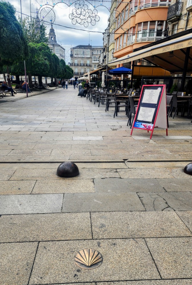 Cafés Line the Praza Maior