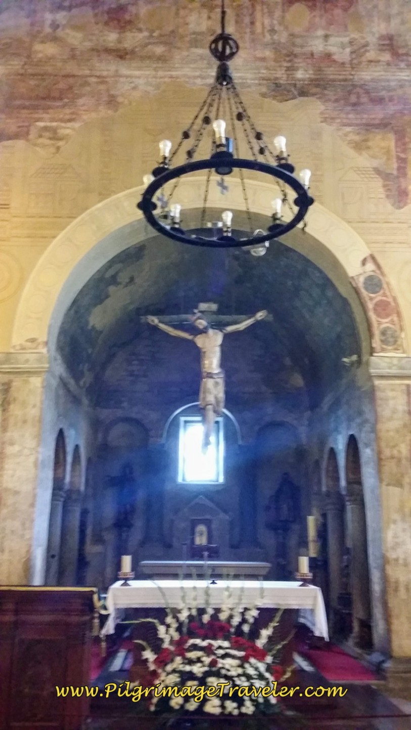Altar of San Julián de los Prados