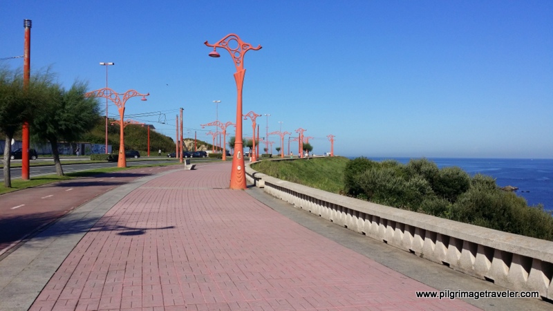 Seaside Promenade, Paseo Maritima, La Coruña, Galicia, Spain