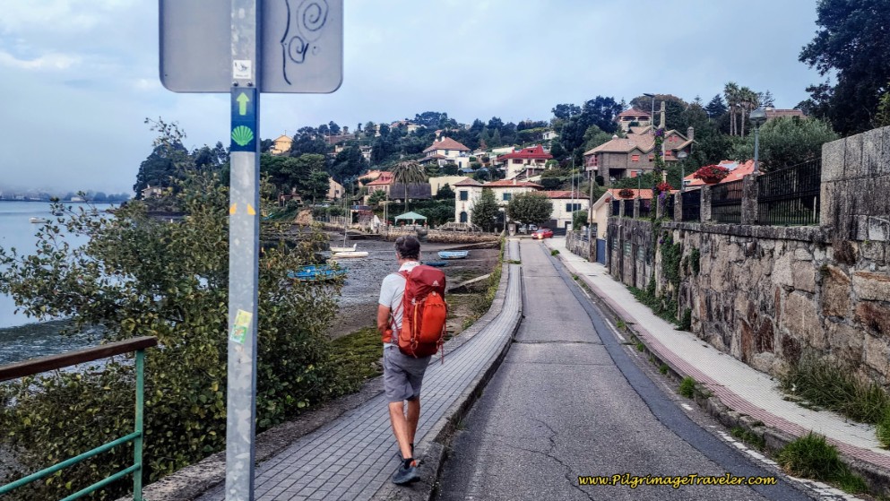 Green Waymarks Along the Senda Litoral